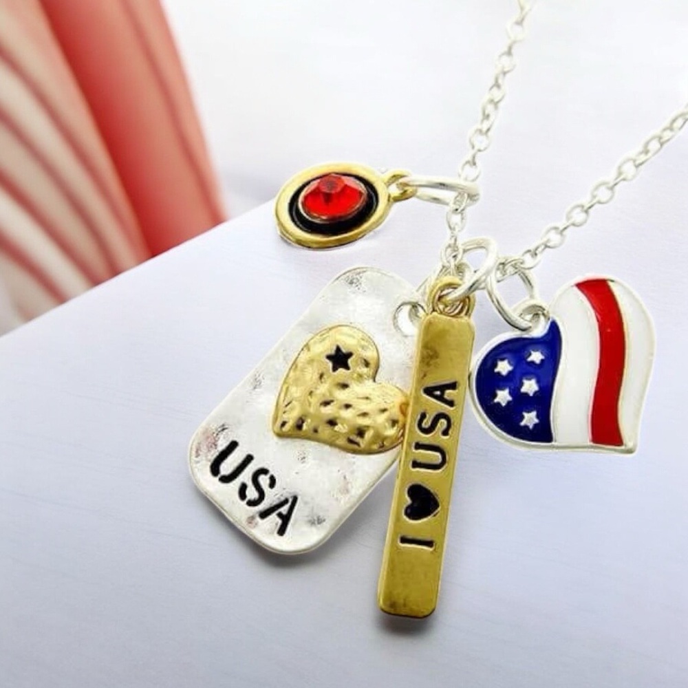 “I ❤️ USA” Necklace